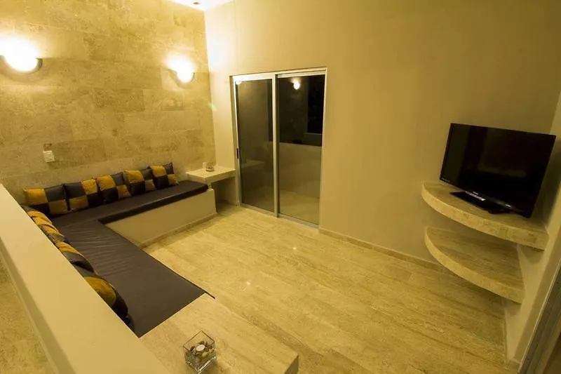Condo Hotel El Vivero Tulum Pueblo 2*,